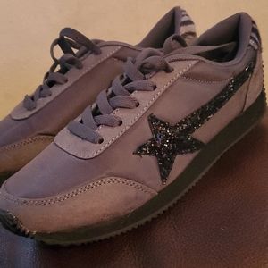 Very G Gypsy Jazz Black Vintage Fashion Sneakers